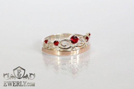 Купить серебряное кольцо с красными камнями гранатового цвета