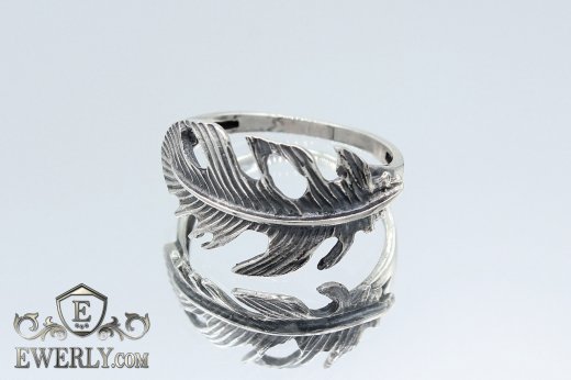 Серебряное кольцо - перо женское из серебра с чернением